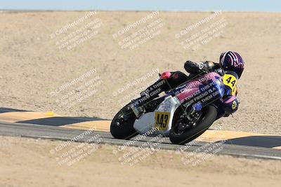 media/Oct-04-2025-CVMA (Sat) [[408bcdd6e4]]/Race 10-Amateur Supersport Middleweight/